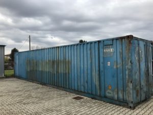 Container