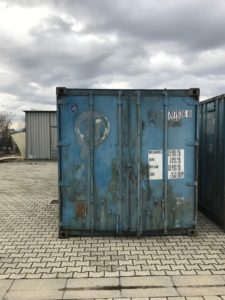 Container